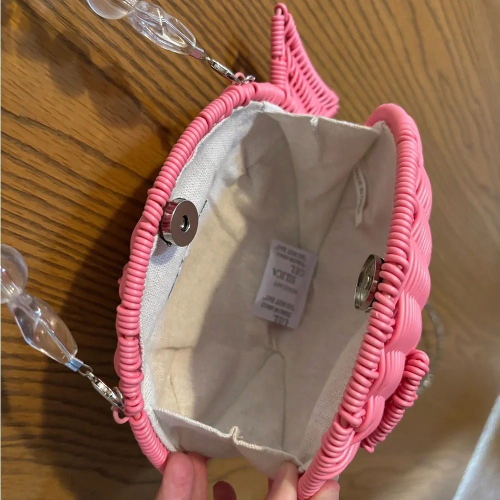 Tommy Bahama Pink Woven Wicker Pink Fish 🐠🩷 Crossbody Purse Clear Bead Bag NWT - Picture 5 of 8